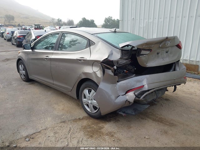 HYUNDAI ELANTRA SE - 3