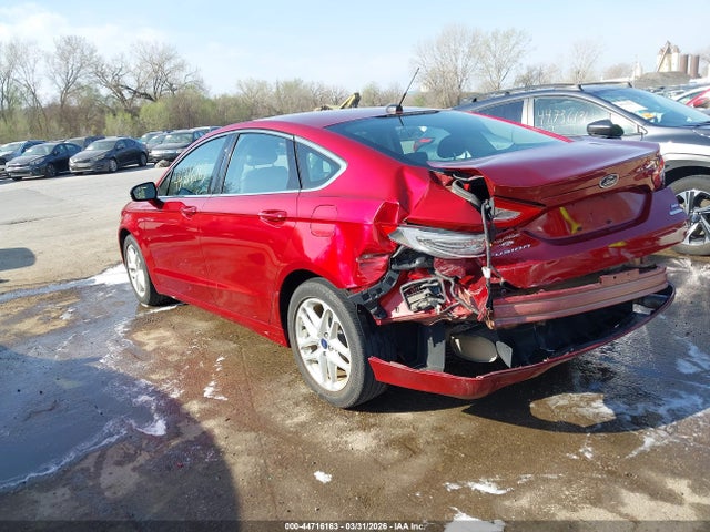 FORD FUSION SE - 3