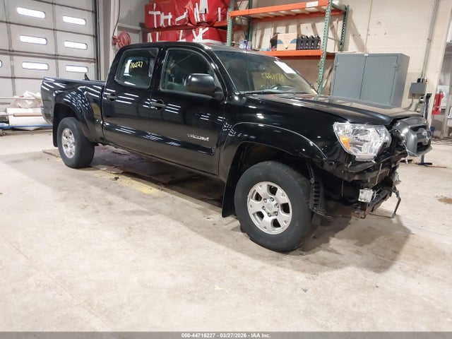 TOYOTA TACOMA - 1