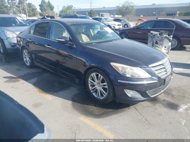 2012 HYUNDAI GENESIS 3.8