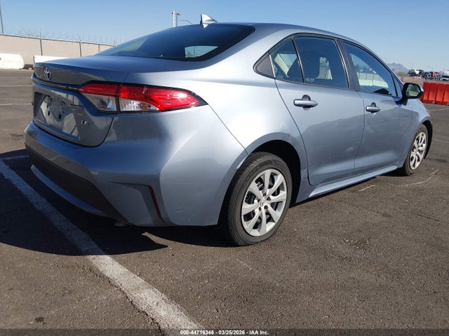 2022 Toyota COROLLA LE photo 4