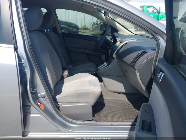NISSAN SENTRA 2.0S - 5