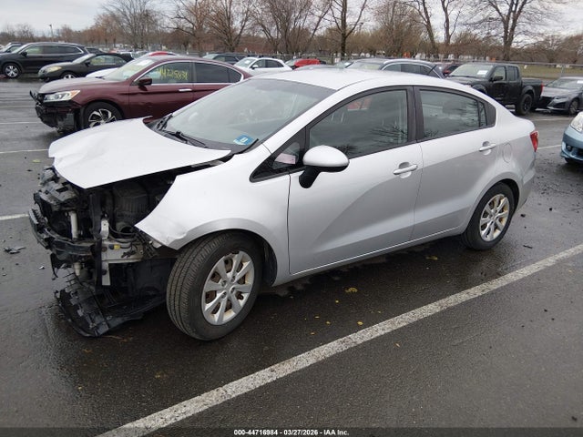 KIA RIO LX - 2