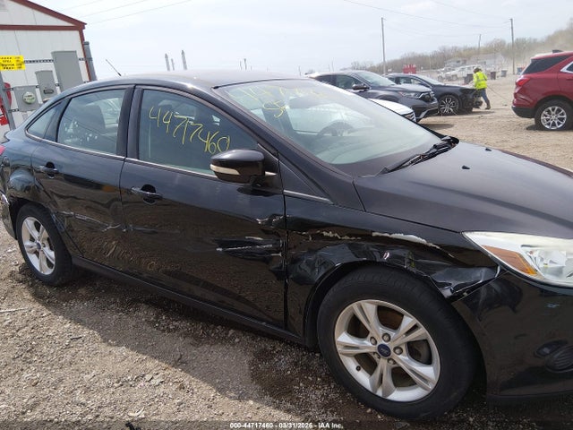FORD FOCUS SE - 6