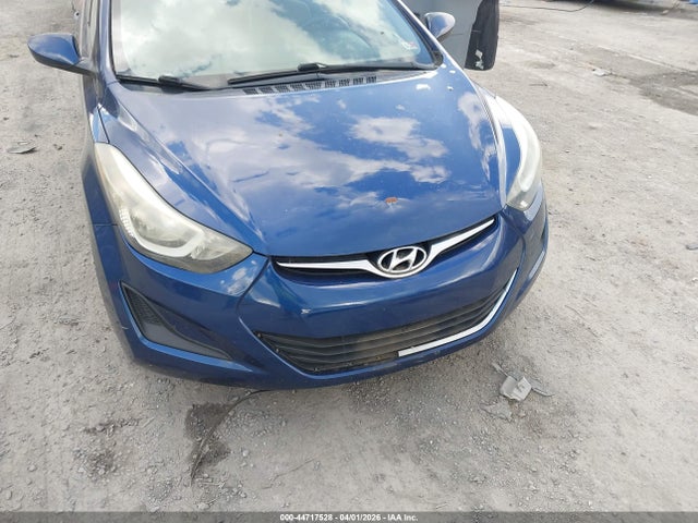 HYUNDAI ELANTRA SE - 6