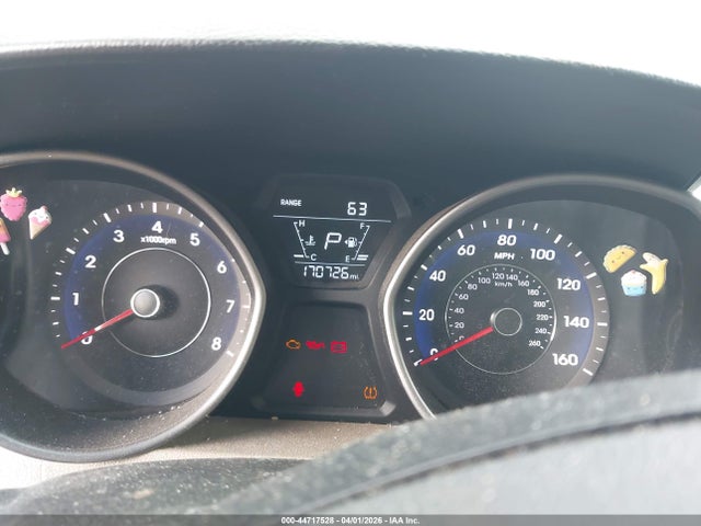 HYUNDAI ELANTRA SE - 7