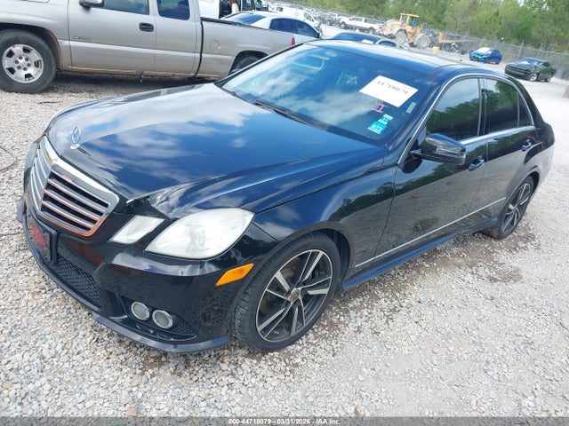 MERCEDES-BENZ E-CLASS - 2