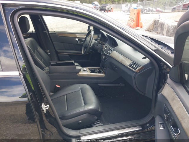 MERCEDES-BENZ E-CLASS - 5