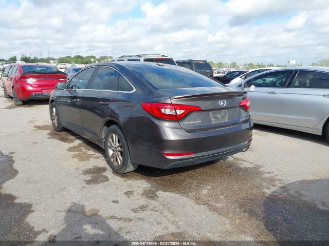 HYUNDAI SONATA SE - 3