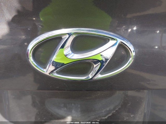 HYUNDAI SONATA SE - 6