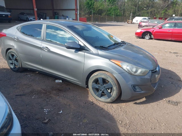 HYUNDAI ELANTRA GLS - 1