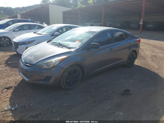 HYUNDAI ELANTRA GLS - 2