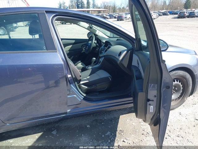 CHEVROLET CRUZE LS AUTO - 5