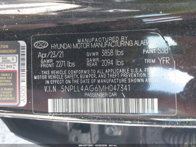 HYUNDAI ELANTRA SE - 9