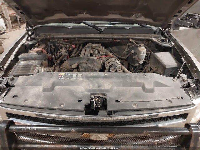 CHEVROLET SILVERADO 1500 - 10