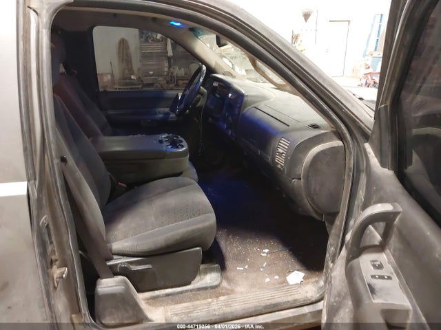 CHEVROLET SILVERADO 1500 - 5