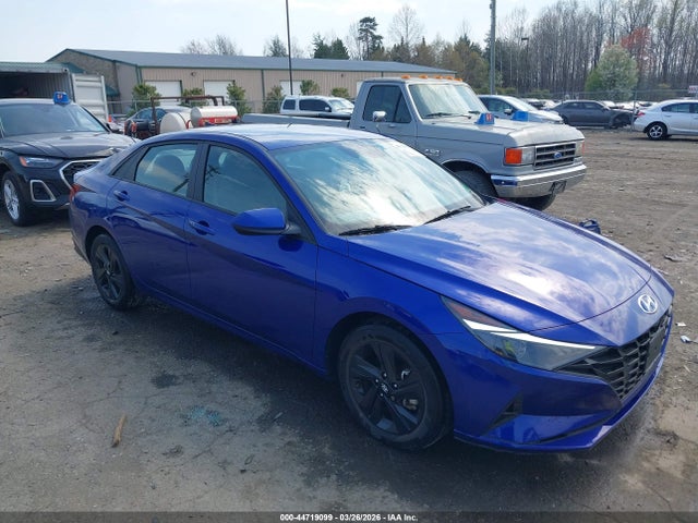 HYUNDAI ELANTRA SEL - 1