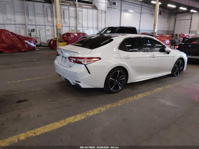 TOYOTA CAMRY - 4