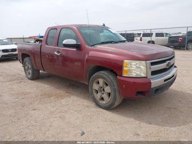 CHEVROLET SILVERADO 1500 - 1