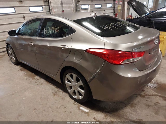 HYUNDAI ELANTRA LIMITED - 3