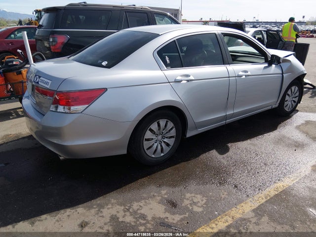 HONDA ACCORD 2.4 LX - 4