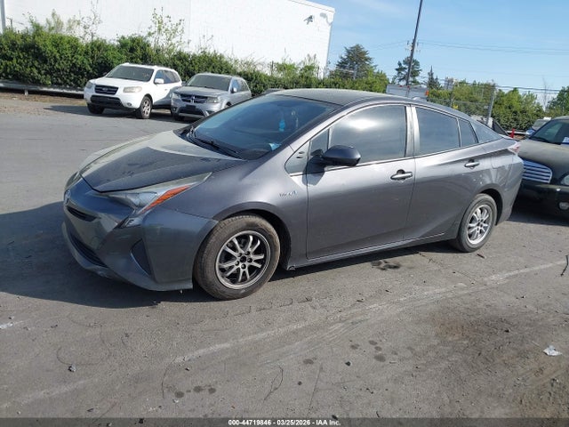 TOYOTA PRIUS - 2