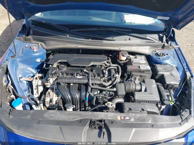 HYUNDAI ELANTRA SEL - 10