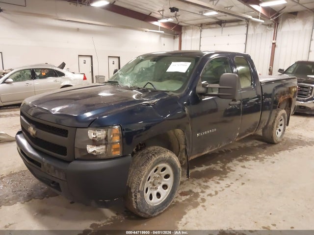CHEVROLET SILVERADO 1500 WORK TRUCK - 2