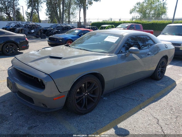 DODGE CHALLENGER SXT PLUS - 2