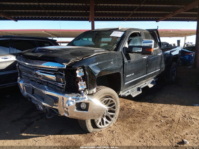 2019 Chevrolet SILVERADO 2500HD LTZ photo 2