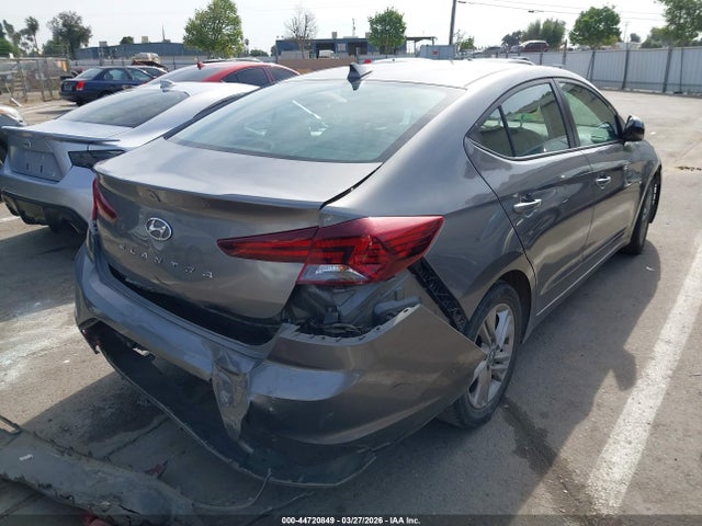 HYUNDAI ELANTRA VALUE EDITION - 4