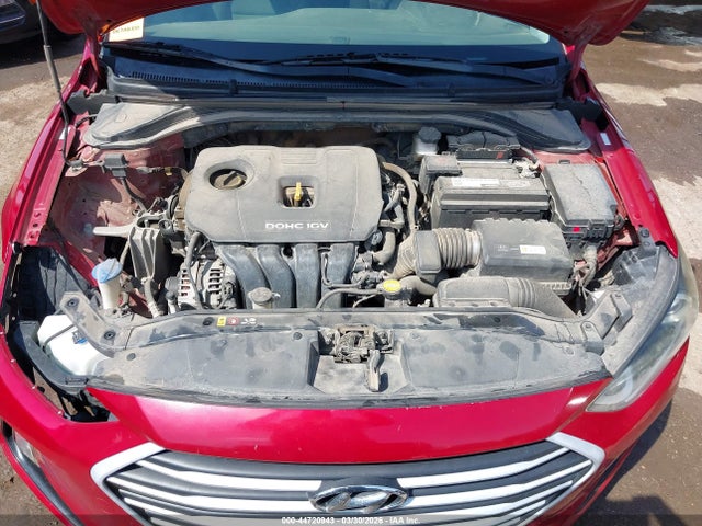 HYUNDAI ELANTRA VALUE EDITION - 10