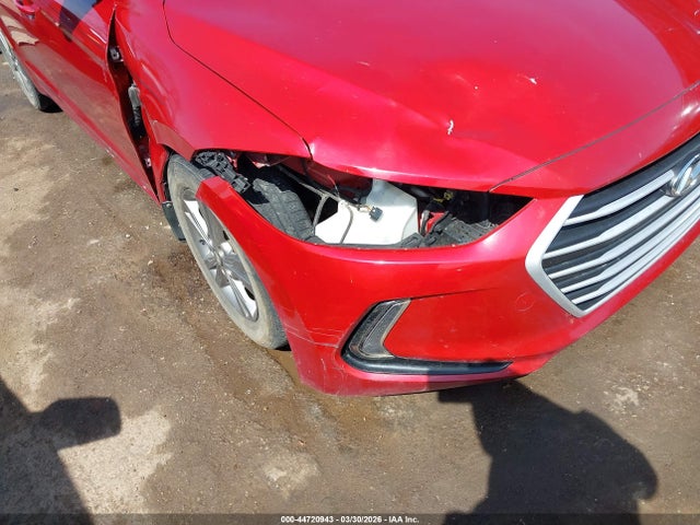 HYUNDAI ELANTRA VALUE EDITION - 6