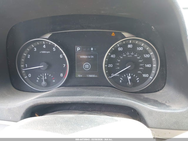 HYUNDAI ELANTRA VALUE EDITION - 7