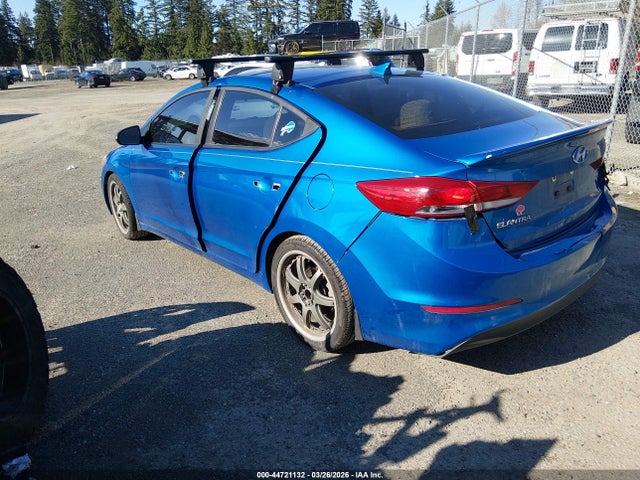 HYUNDAI ELANTRA SEL - 3