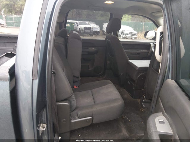 CHEVROLET SILVERADO - 8