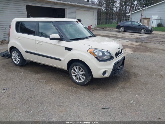 KIA SOUL + - 1