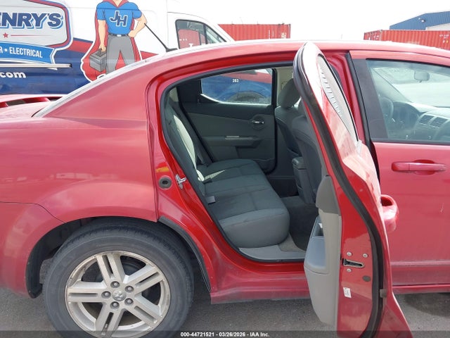 DODGE AVENGER - 8