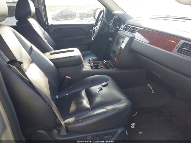 CHEVROLET AVALANCHE 1500 LTZ - 5