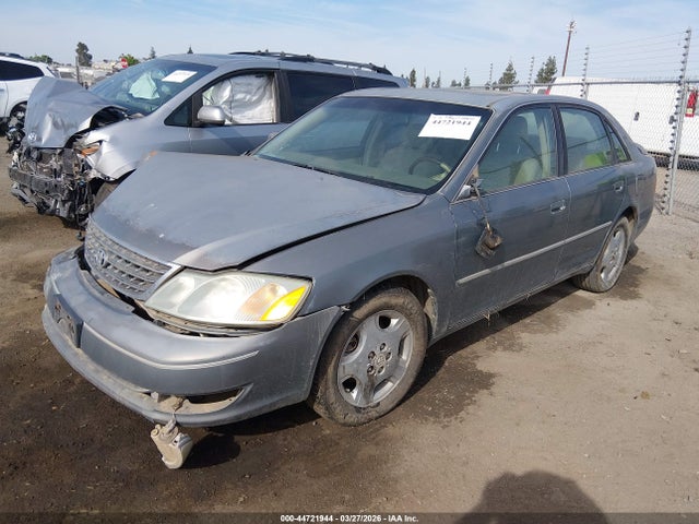 2004 Toyota AVALON XLS 照片 2