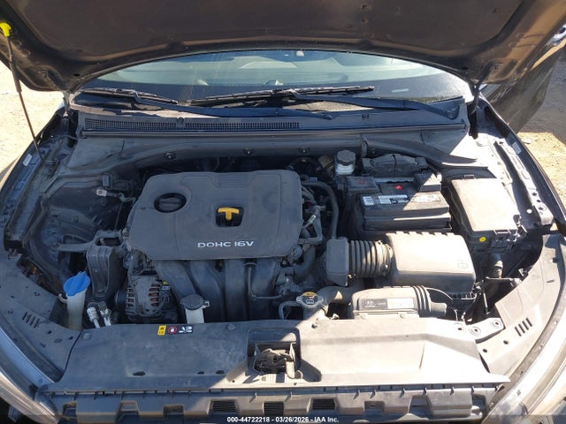 HYUNDAI VELOSTER 2.0 - 10