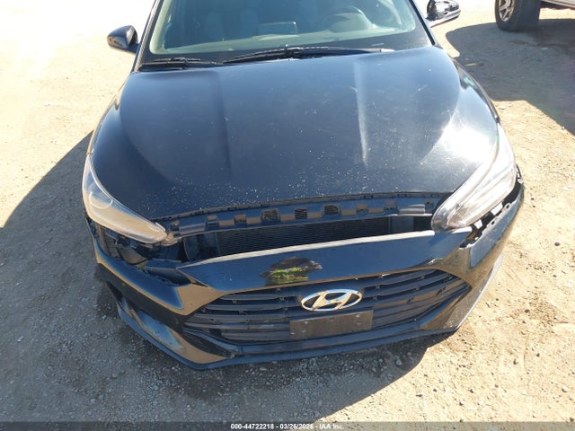 HYUNDAI VELOSTER 2.0 - 6