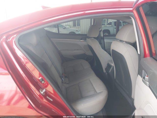 HYUNDAI ELANTRA SEL - 8