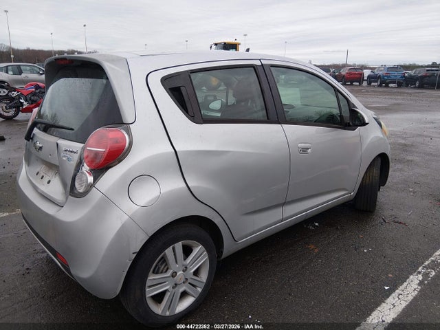 CHEVROLET SPARK LS AUTO - 4