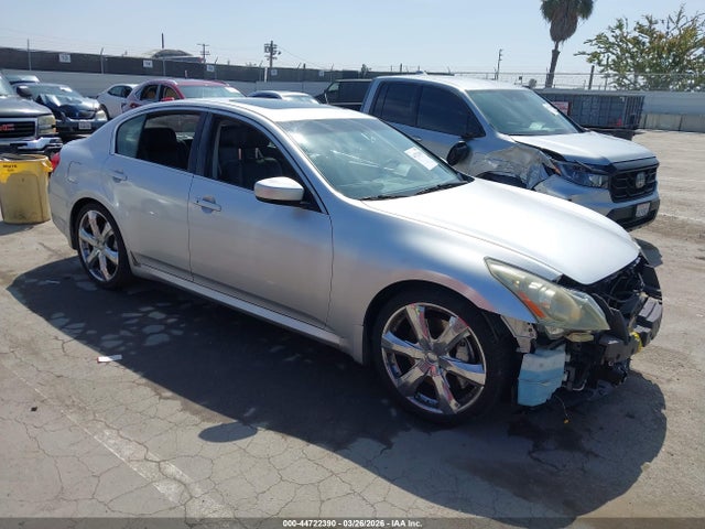 2011 INFINITI G37 JOURNEY