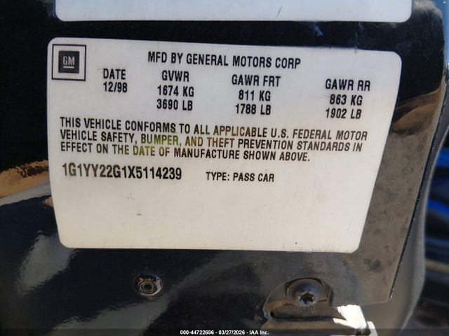 CHEVROLET CORVETTE - 9