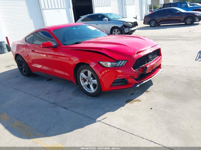 FORD MUSTANG V6 - 1