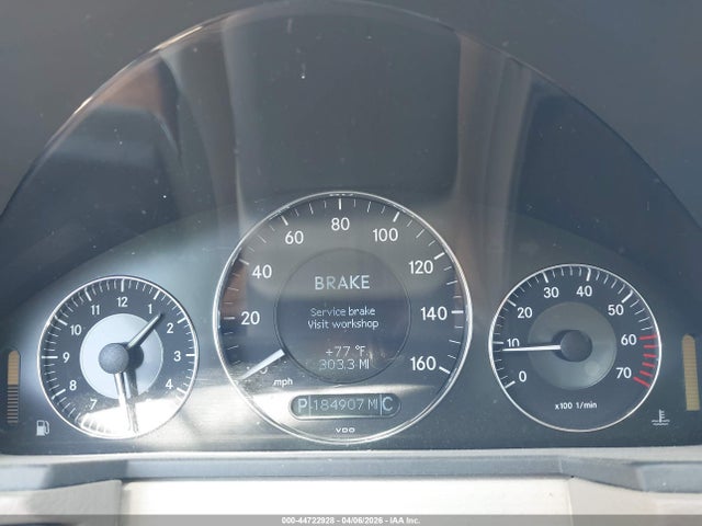 MERCEDES-BENZ E-CLASS - 7