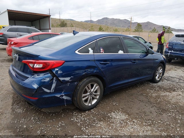 HYUNDAI SONATA SE - 4