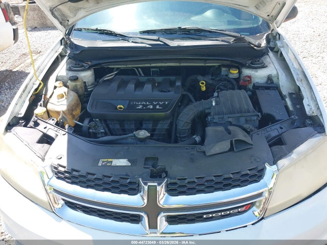 DODGE AVENGER SE - 10